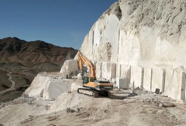ضرورت نوسازی ناوگان ماشین‌آلات معدنی